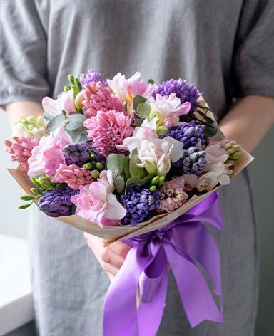Бесплатная доставка цветов в Усинске